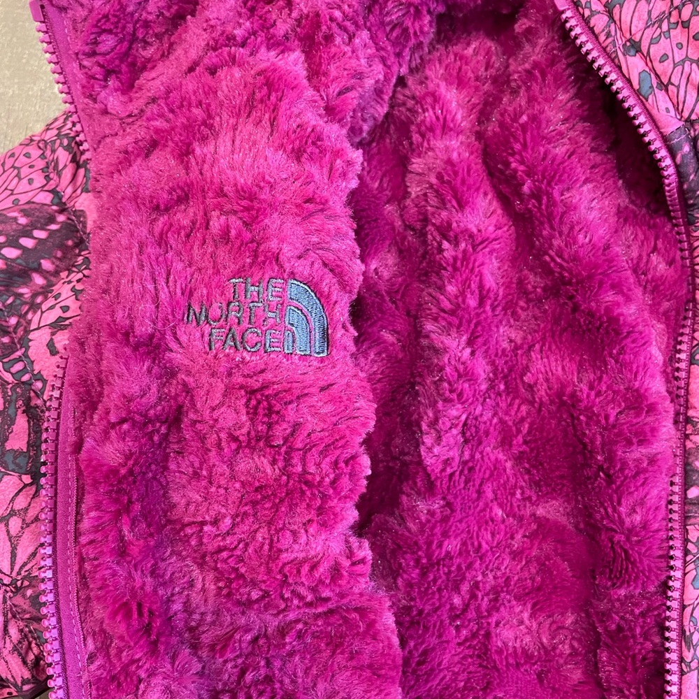 The North Face Cute reversible coat. kids 14/16 LG sides:butterfly/long fleece - Picture 2 of 8